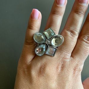 Flower Ring w/ Stretchy Band